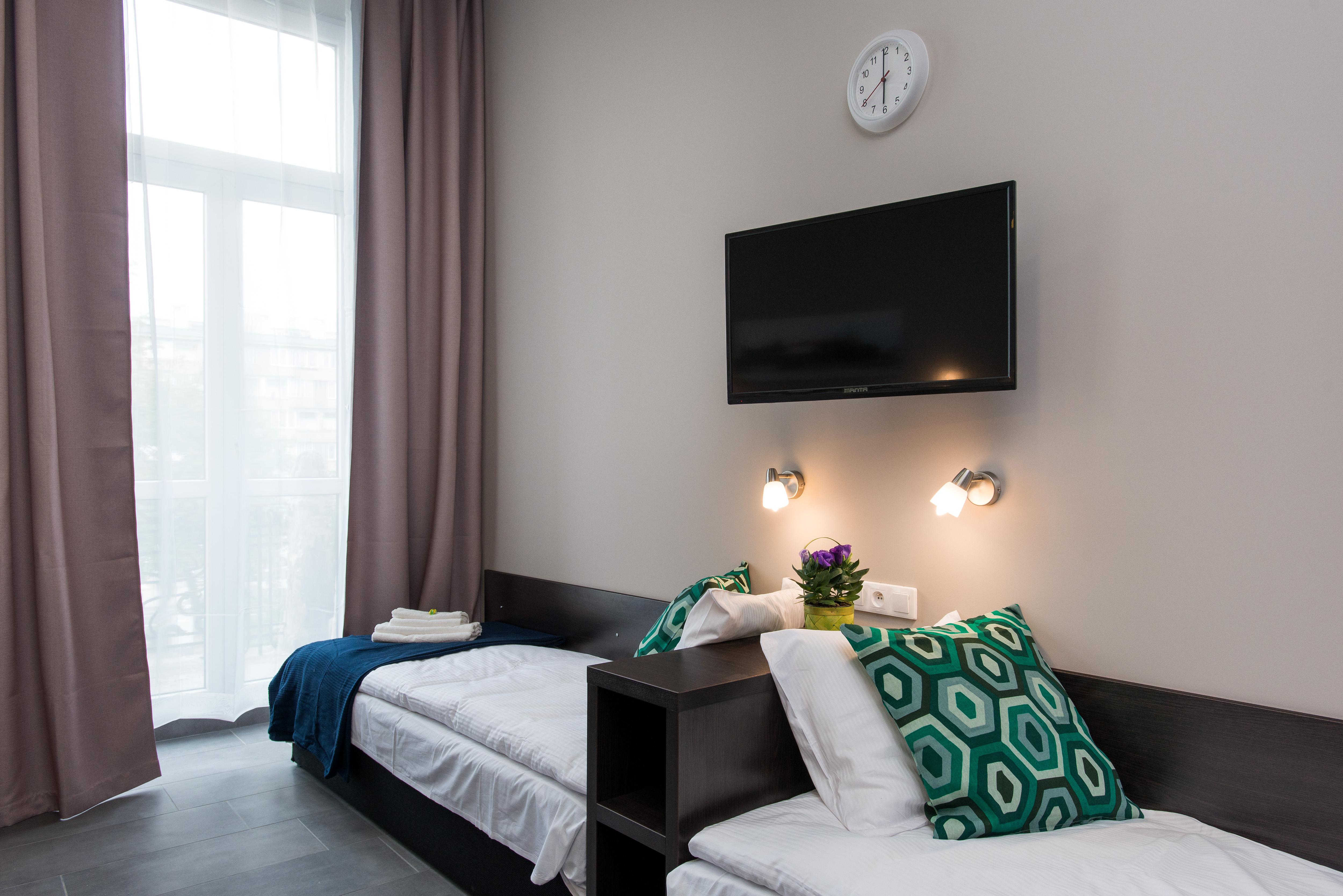 Happy Tower Aparthotel Krakow Bagian luar foto