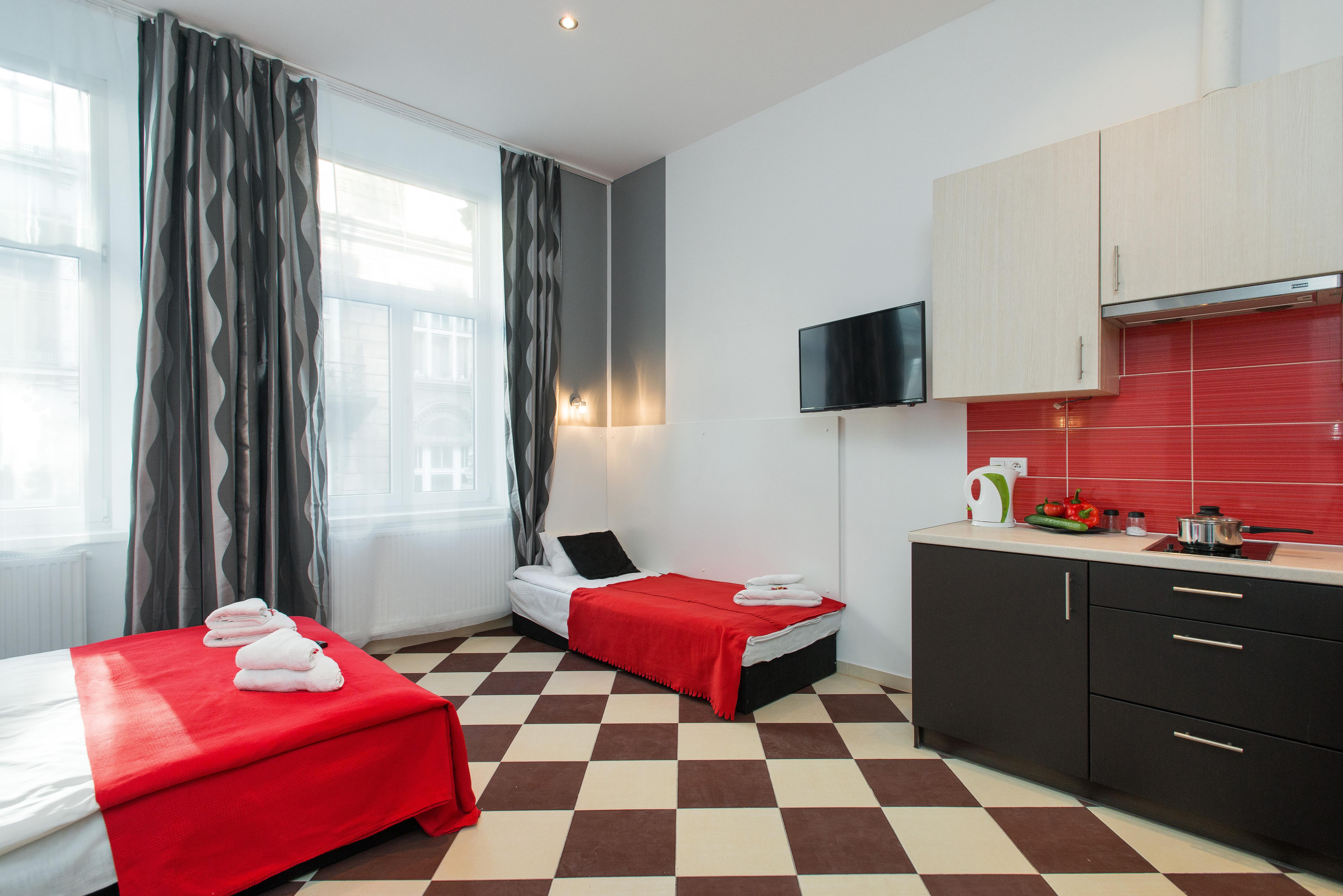 Happy Tower Aparthotel Krakow Bagian luar foto