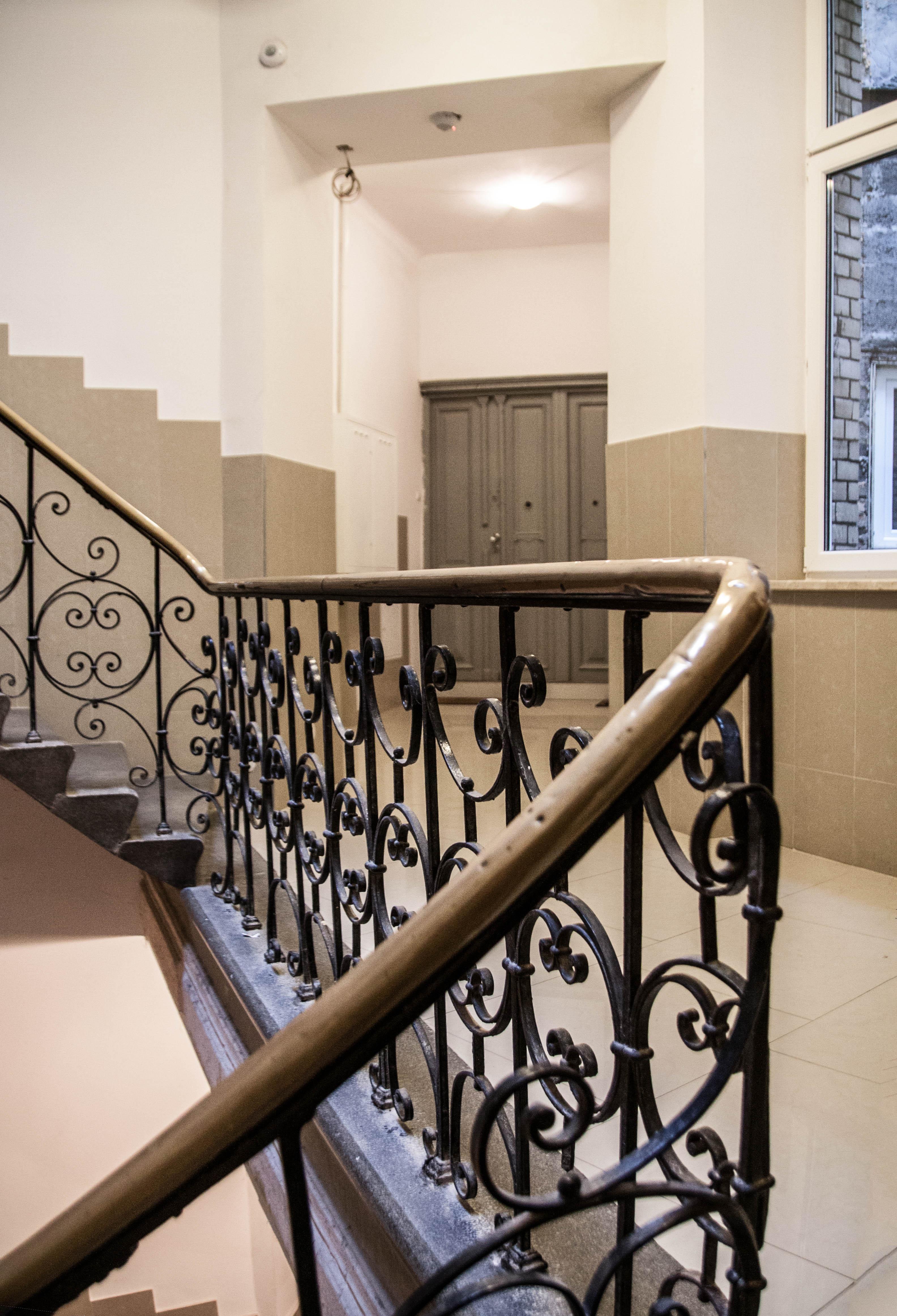 Happy Tower Aparthotel Krakow Bagian luar foto