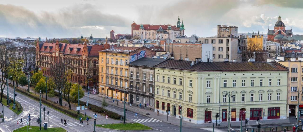 Happy Tower Aparthotel Krakow Bagian luar foto